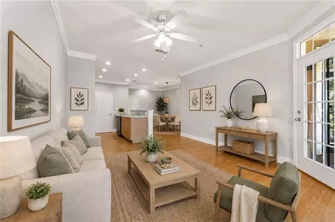 4201 Stratford Cmns, Decatur, GA 30033