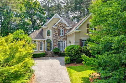 4030 Newgate Ct, Alpharetta, GA 30022
