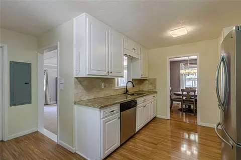 1527 Bennett Rd, Grayson, GA 30017 photo 11