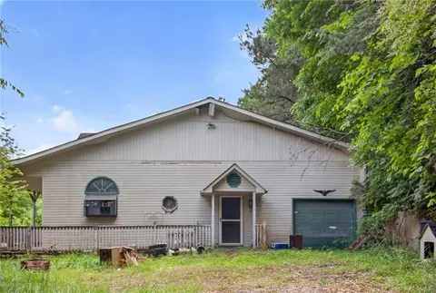 77 Shiloh Rd, Cedartown, GA 30125
