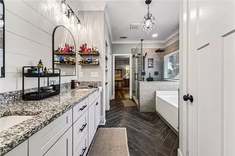 Bath - 3656 Eagle View Way, Monroe, GA 30655 photo 3 of 8