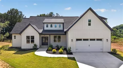 61 Caden Ln, Athens, GA 30607