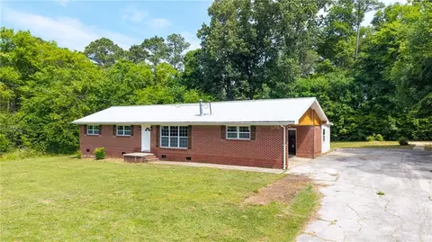 185 Blackwood Pl SE, Calhoun, GA 30701