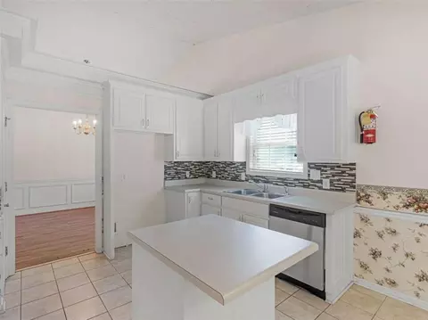 75 Pebble Dr, Covington, GA 30016 photo 9