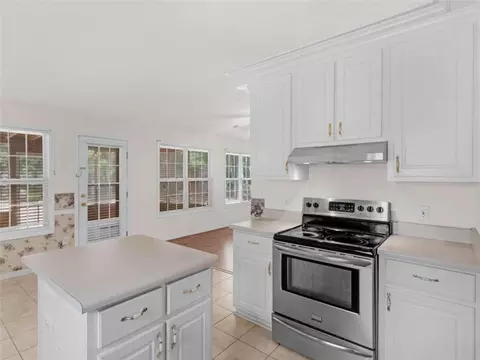 75 Pebble Dr, Covington, GA 30016 photo 11