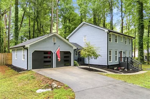 4686 Fountainhead Dr, Stone Mountain, GA 30083