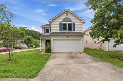 2879 Two Lake Cir, Atlanta, GA 30349