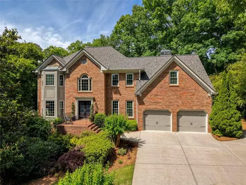 1780 Forest Pond Ln, Roswell, GA 30075