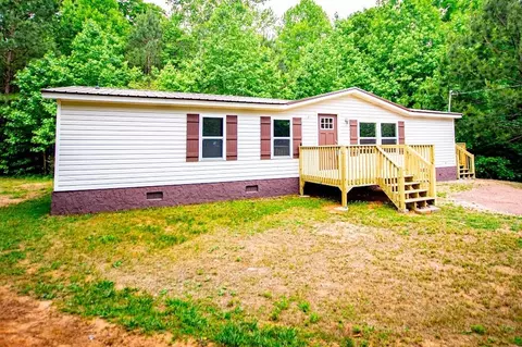 74 Spring Ln, Carrollton, GA 30116
