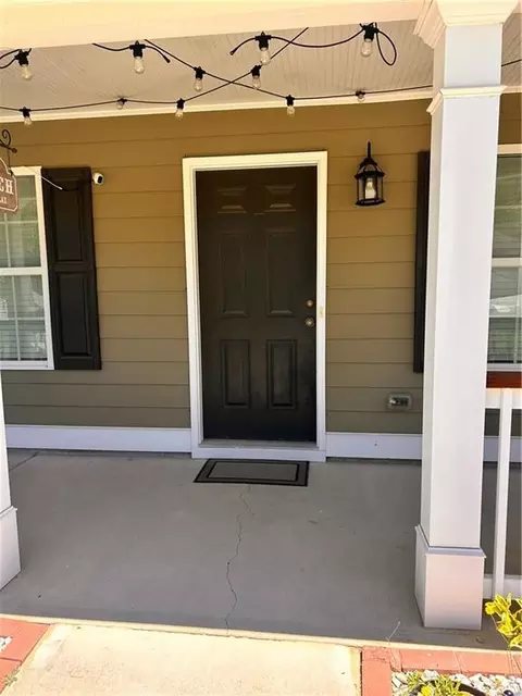 Exterior - 94 Heather Ln, Commerce, GA 30529 photo 5 of 10