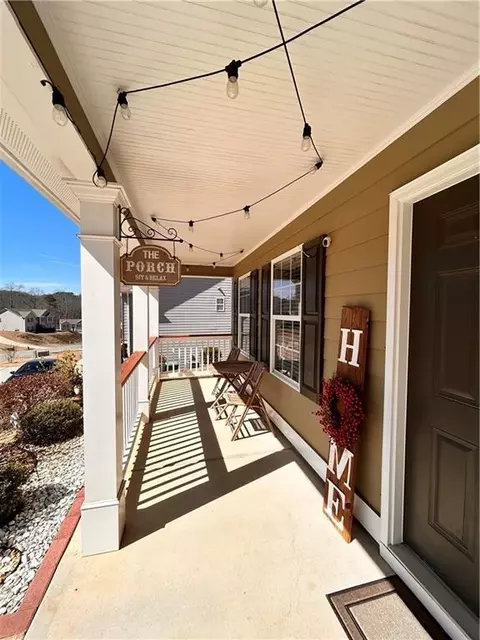 Exterior - 94 Heather Ln, Commerce, GA 30529 photo 3 of 10