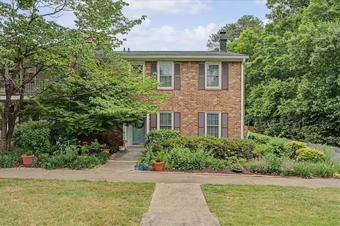 2913 Lavista Way, Decatur, GA 30033