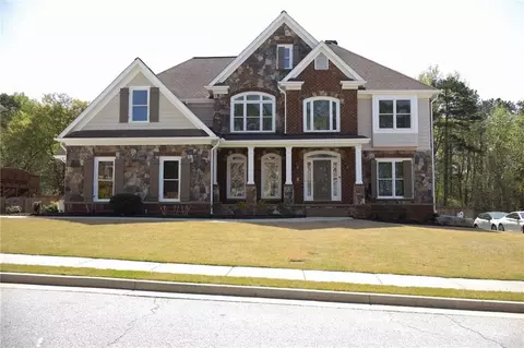 838 Natchez Valley Trce, Grayson, GA 30017