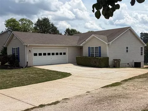 1313 Crestview Rd, Winder, GA 30680 photo 2