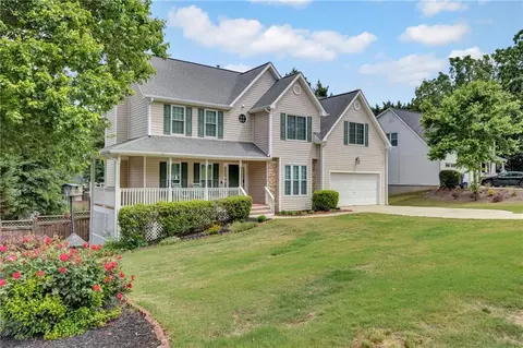 992 Marta Crane Dr, Lawrenceville, GA 30045