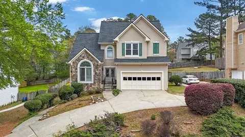 320 Riverbirch Ln, Lawrenceville, GA 30044