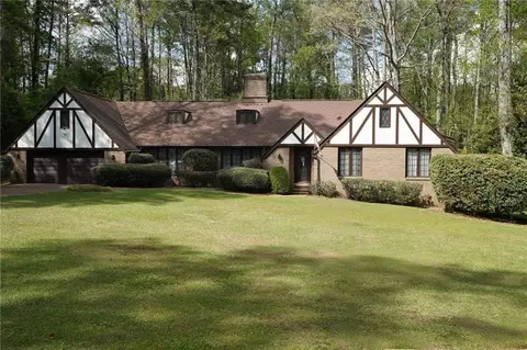 1420 Virgil Ln SW, Mableton, GA 30126