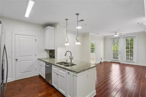 901 Abernathy Rd NE #5190, Atlanta, GA 30328