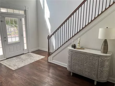 Entry Way - 448 Cape Ivey Dr, Dacula, GA 30019 photo 4 of 6