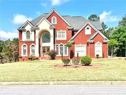 215 Fox Glove Dr, Covington, GA 30016