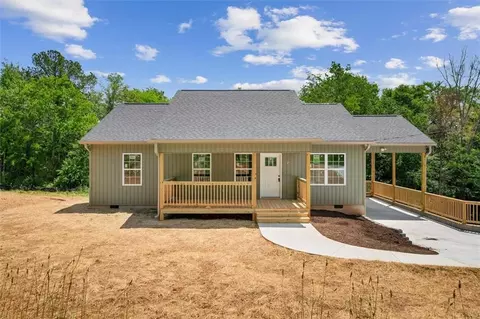 123 Azalea St SW, Calhoun, GA 30701