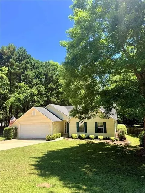 176 Flagman St, Dawsonville, GA 30534
