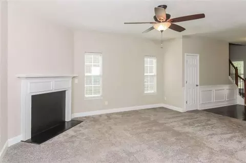 Living - 172 Fred Bishop Dr, Canton, GA 30114 photo 2 of 3