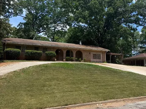 2556 Williamsburg Dr, Decatur, GA 30034