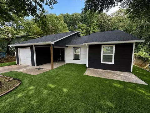 2301 Marshes Glenn Dr, Norcross, GA 30071