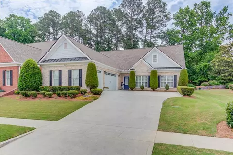 2767 Bearcreek Pl, Buford, GA 30519