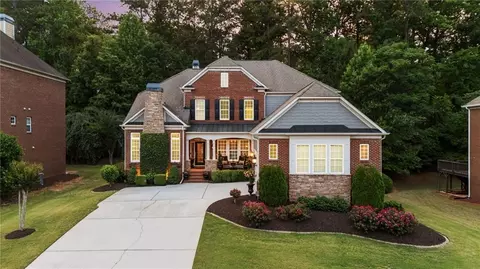 5010 Collins Lake Dr, Mableton, GA 30126
