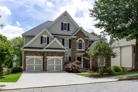 1688 Holcomb Lake Rd, Marietta, GA 30062