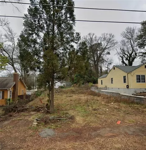 957 Lawton St SW, Atlanta, GA 30310
