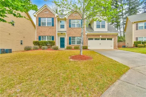 3633 Fallen Oak Dr, Buford, GA 30519