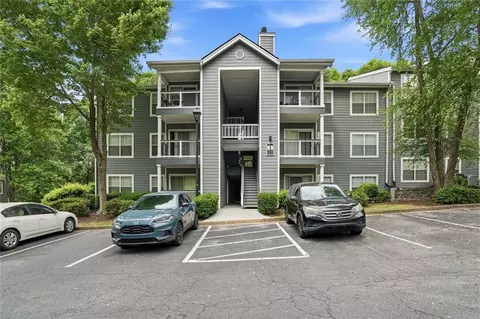 1204 Santa Fe Pkwy #R, Atlanta, GA 30350