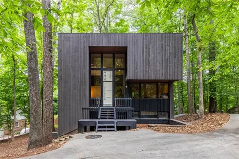 1080 Martin Ridge Rd, Roswell, GA 30076