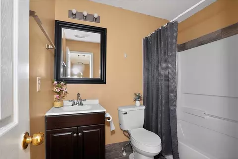 Bath - 2326 Nicole Dr, Hampton, GA 30228 photo 2 of 2