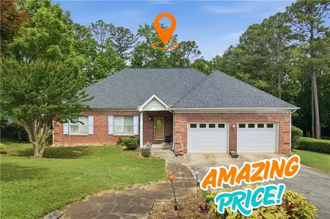 361 Timber Laurel Ln, Lawrenceville, GA 30043