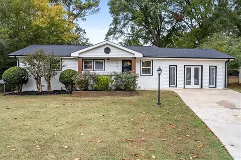 1913 Heathridge Ct SE, Smyrna, GA 30080