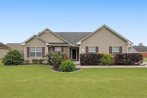 100 Legacy Ln, Calhoun, GA 30701