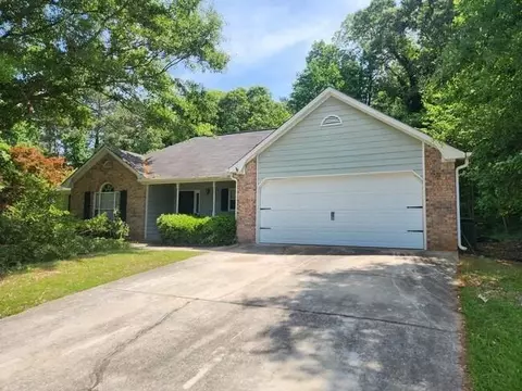 482 Grove Hill Dr, Stockbridge, GA 30281