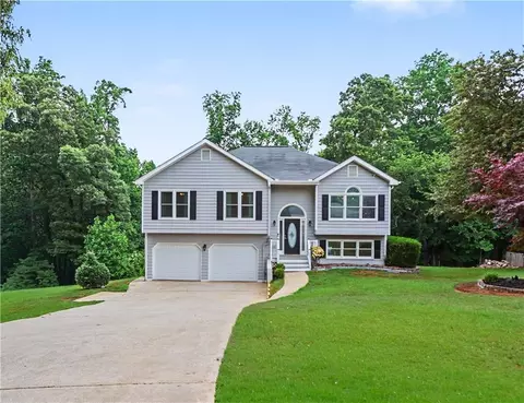 5643 Pipsissewa Dr, Flowery Branch, GA 30542
