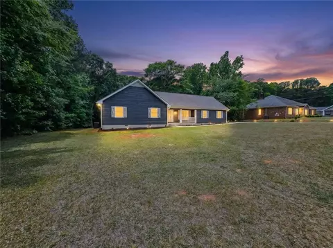 Exterior - 265 Deep Step Rd, Covington, GA 30014 photo 2 of 8