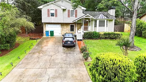 4025 Cranston Ct, Duluth, GA 30096