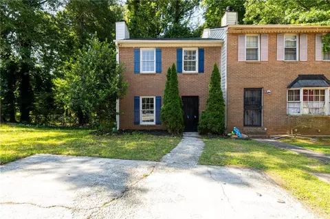 2777 Northwood Ct SW, Marietta, GA 30060