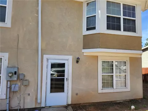 2935 Fields Dr, Lithonia, GA 30038