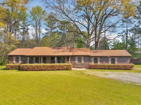 2037 Hampton Locust Grove Rd, Locust Grove, GA 30248