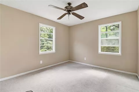 Bedroom - 318 Circle Dr, Calhoun, GA 30701 photo 3 of 6