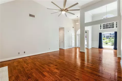 Living - 513 Ruby Ln, Canton, GA 30114 photo 2 of 4