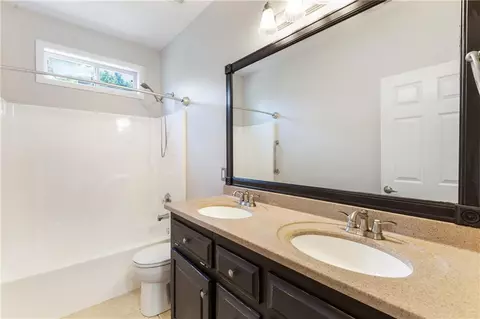 Bath - 513 Ruby Ln, Canton, GA 30114 photo 3 of 4